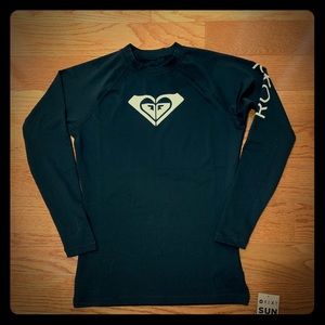 NWT Roxy Rashguard. Juniors Medium